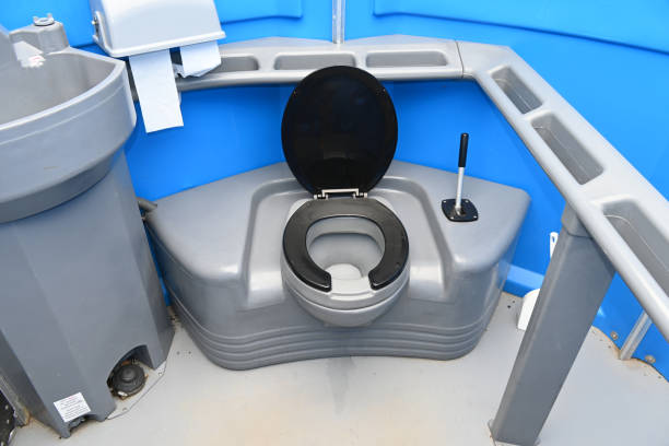 Best Porta potty rental near me  in Iselin, NJ
